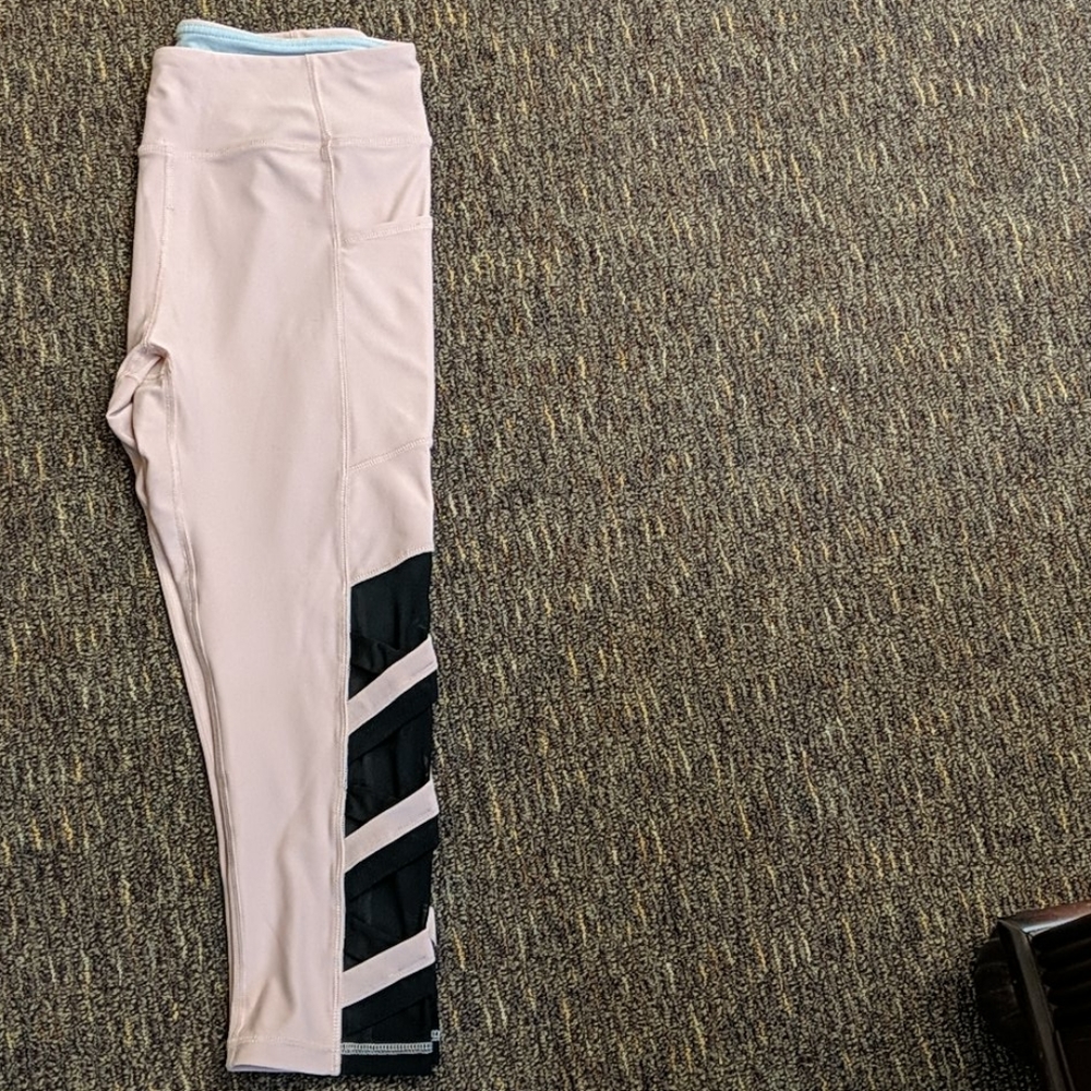 Pink capris